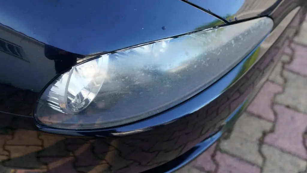 Cleaning Xenon Headlights