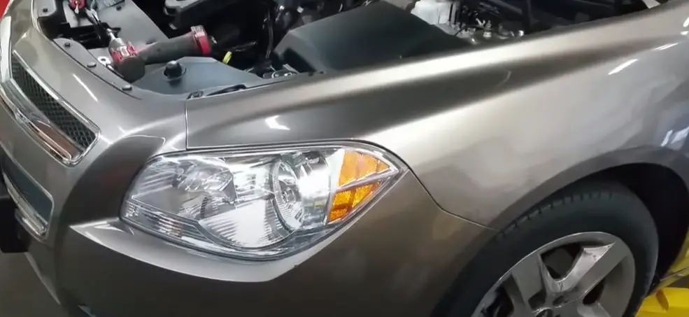 2008 Chevy Malibu Headlight Bulb Replacement