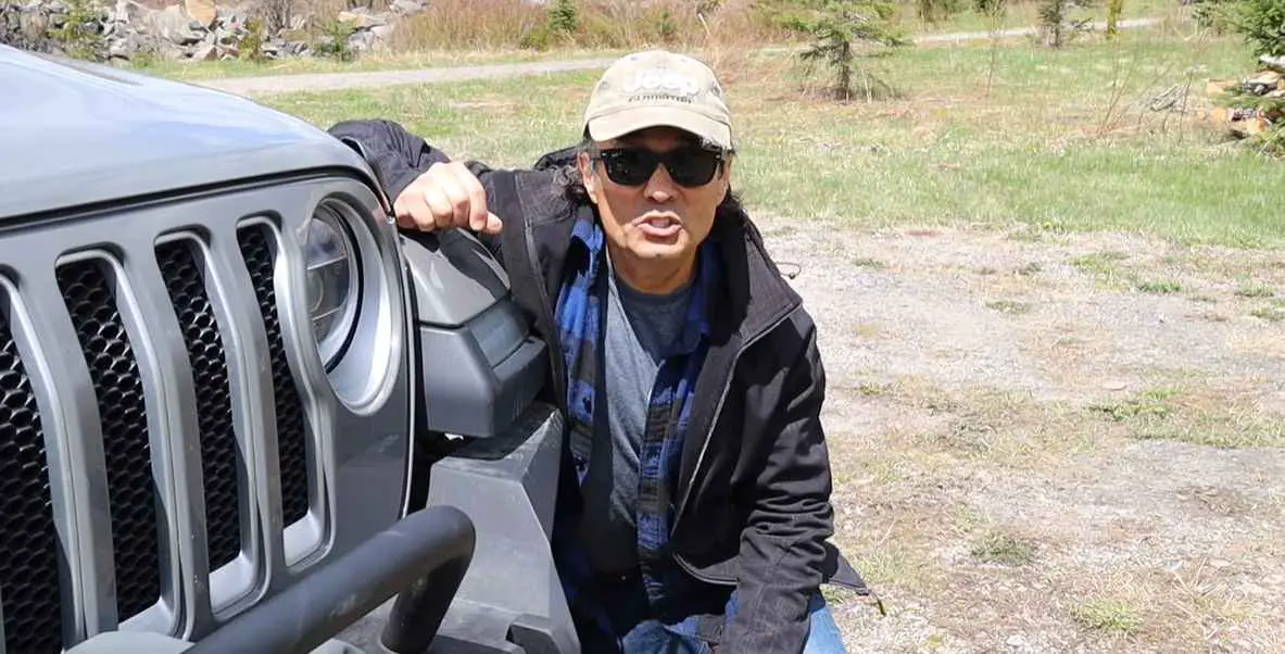 How to Adjust Led Headlights on Jeep Wrangler Jl by Expert 1 way.