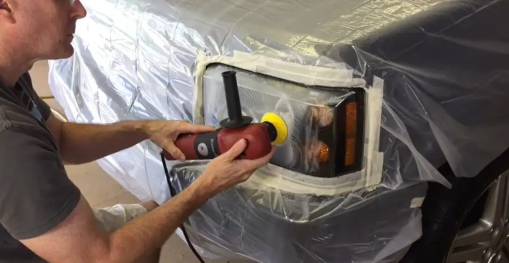 2009 Kia Borrego Headlight Assembly Removal