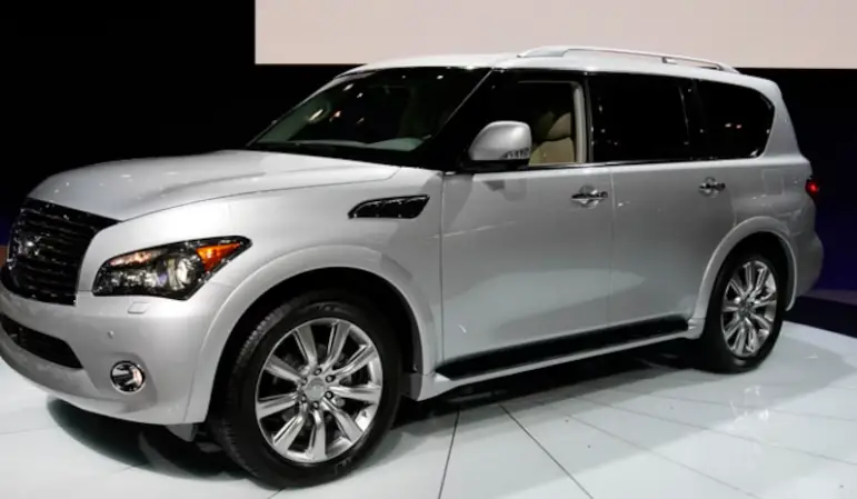 2011 Infiniti Qx56 License Plate Bulb Replacement by Expert Way