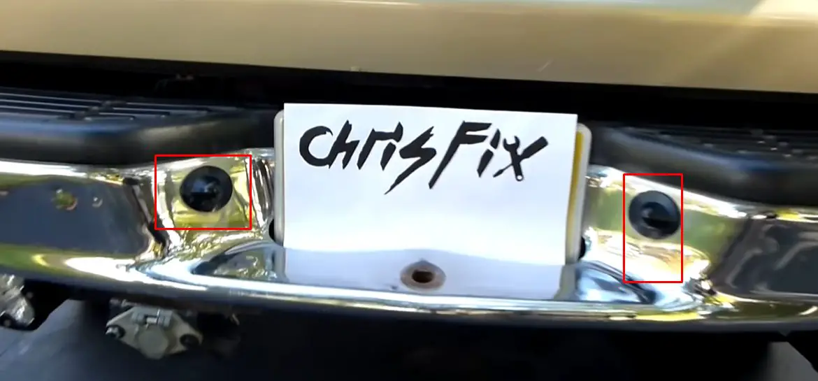 2011 Infiniti Qx56 License Plate Bulb Replacement by Expert way