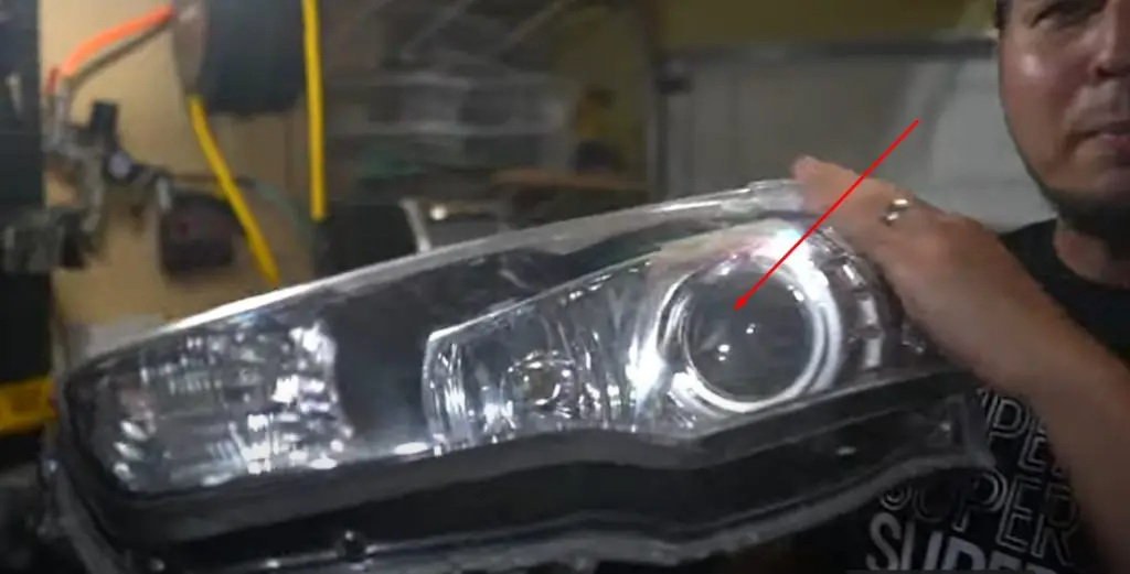 Headlight Housing And Lens Conditions
