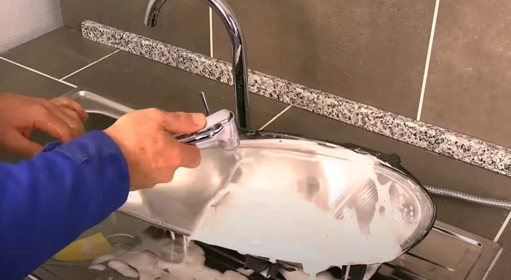 Keeping Headlights Clean And Functional